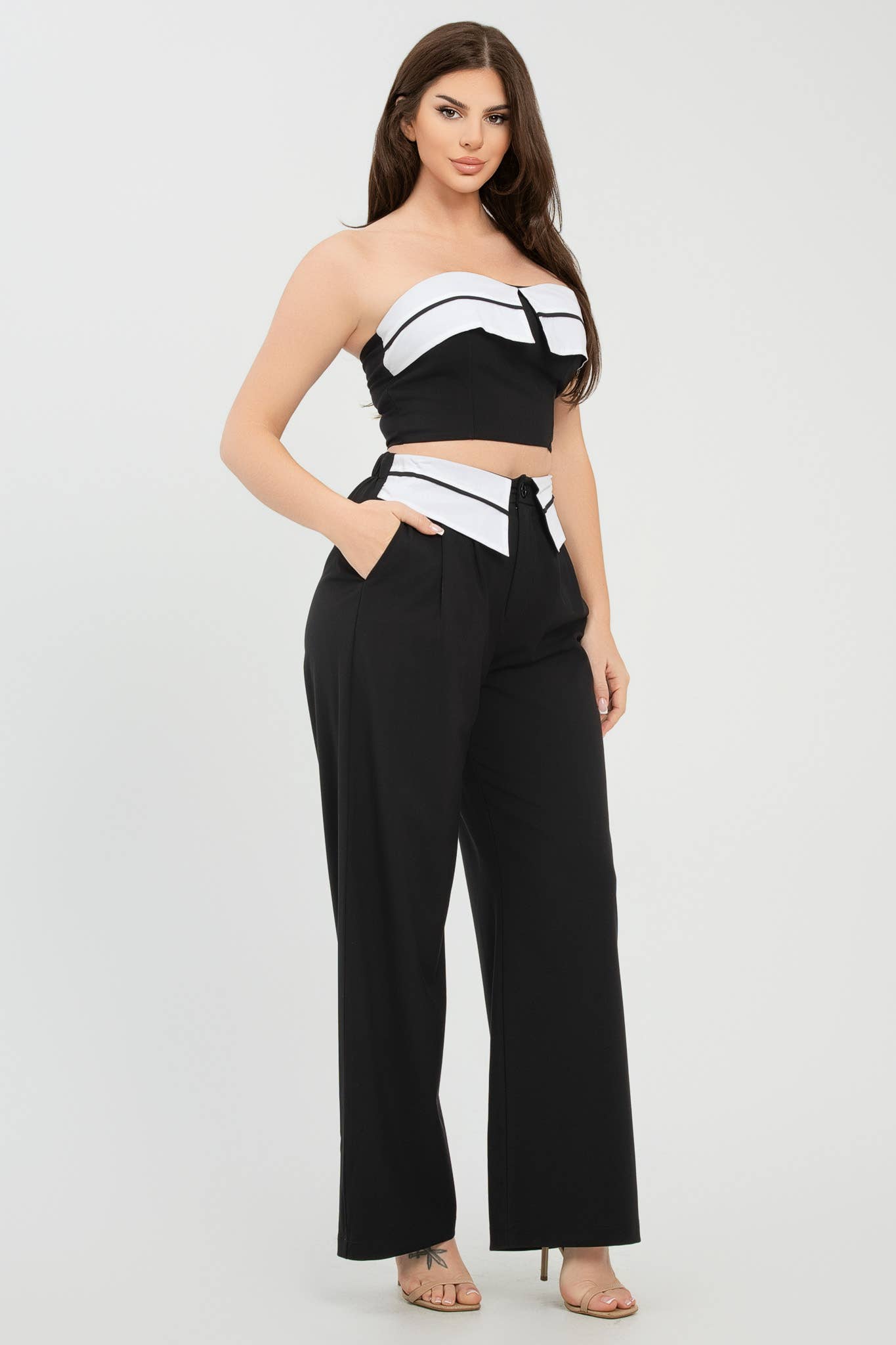 Conjunto de Top y Pantalones con Contraste de Color y Doble Frente